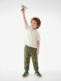 Pamuklu Dokulu Düğmeli Kısa Kollu Polo Yaka Tişört