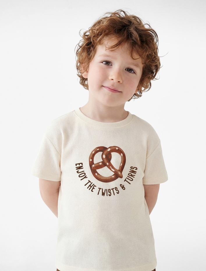 Erkek Bebek Nakışlı Kısa Kollu Bisiklet Yaka Oversize Pamuklu Tişört