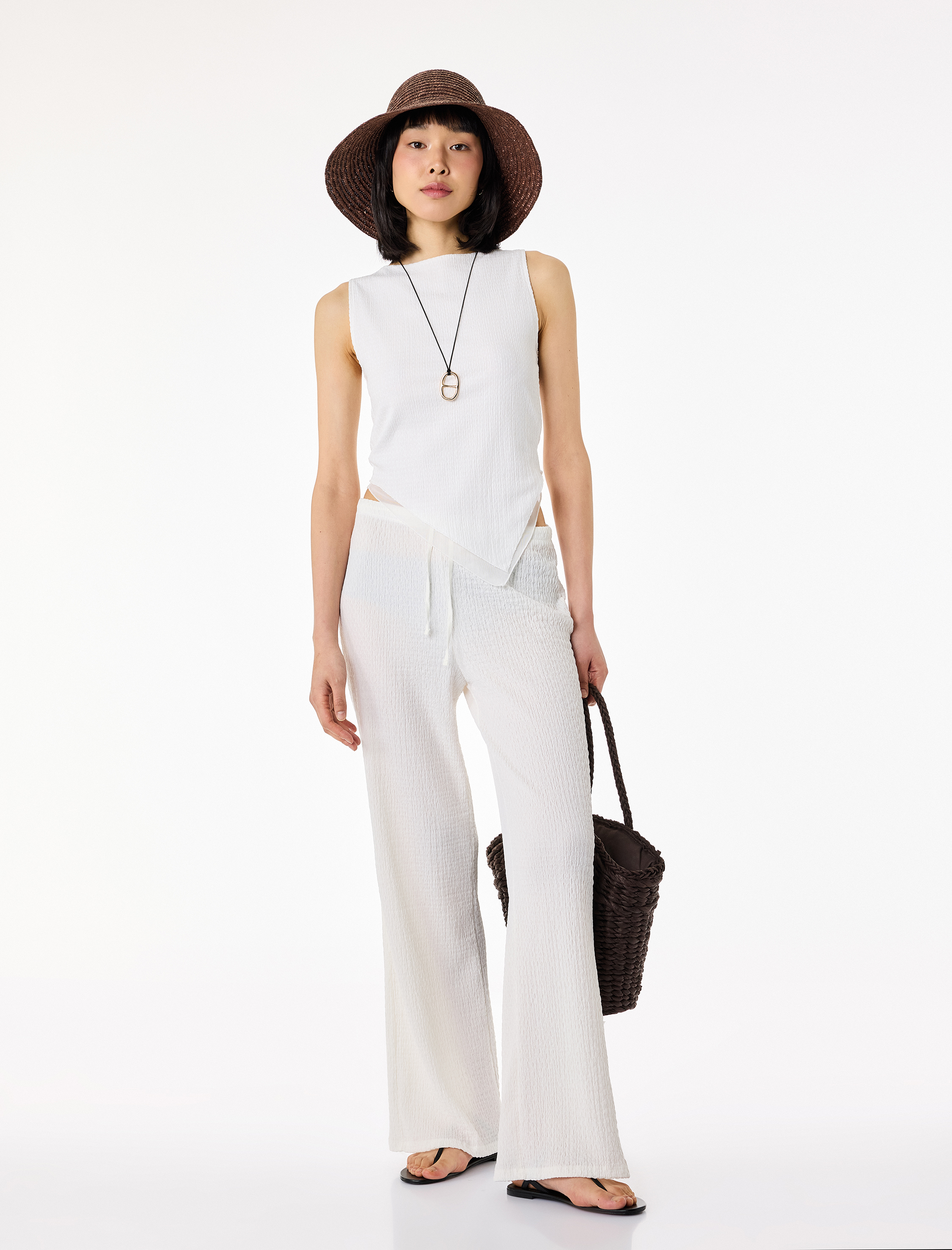 Beli Bağcıklı Bürümcük Kumaş Geniş Paça Pantolon