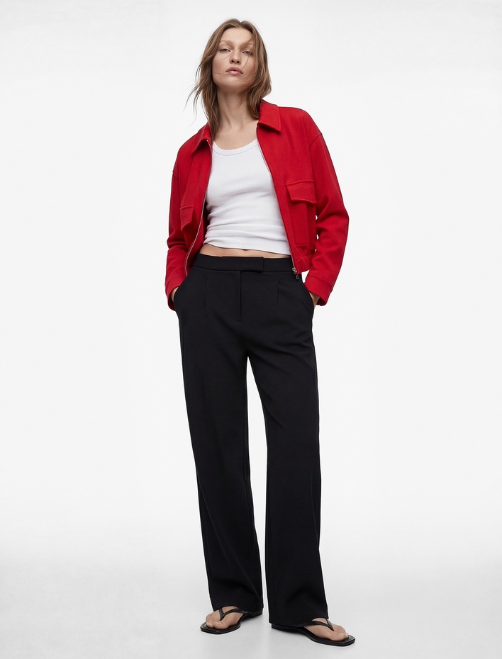  Viskon Karışımlı Pile Detaylı Cepli Kumaş Pantolon