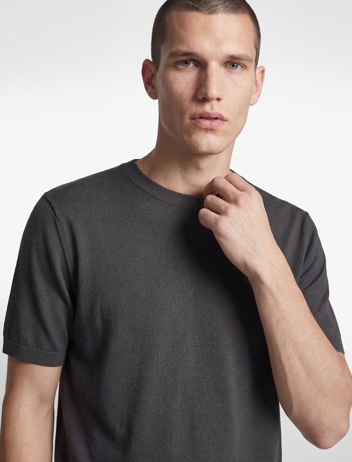  Regular Fit Bisiklet Yaka Viskon Karışımlı Kısa Kollu Basic Triko Tişört