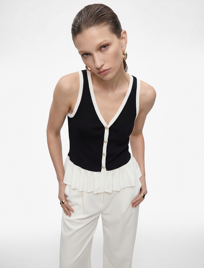  Renk Kontrastlı Krep Scuba Kumaş Kolsuz Düğmeli V Yaka Fırfırlı Peplum Bluz