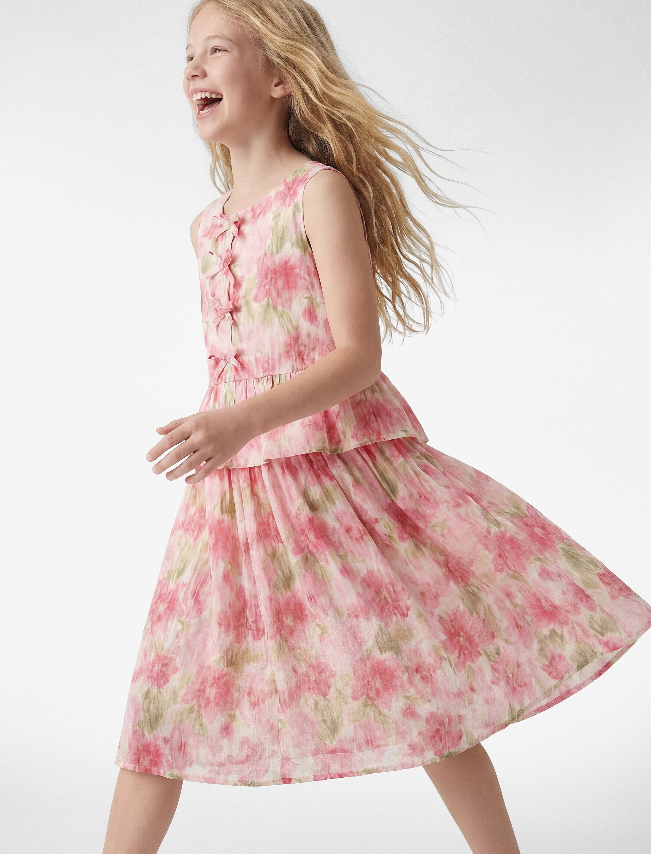  Kız Çocuk Çiçek Desenli Bisiklet Yaka Kolsuz Fiyonk Detaylı Viskon Bluz