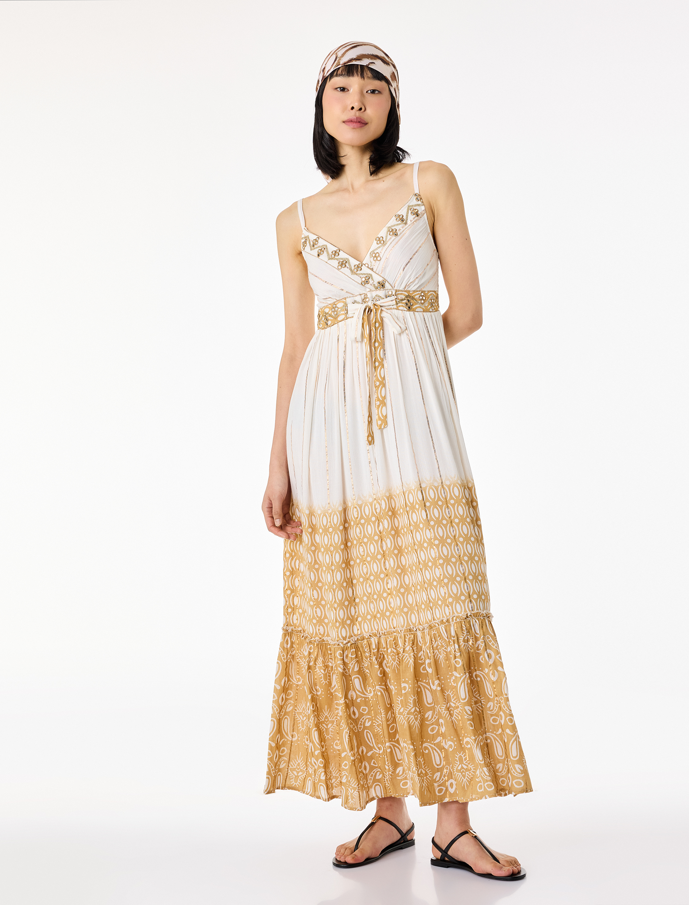   Bağlama Detaylı Etnik Desenli Parıltılı Uzun İnce Askılı Elbise