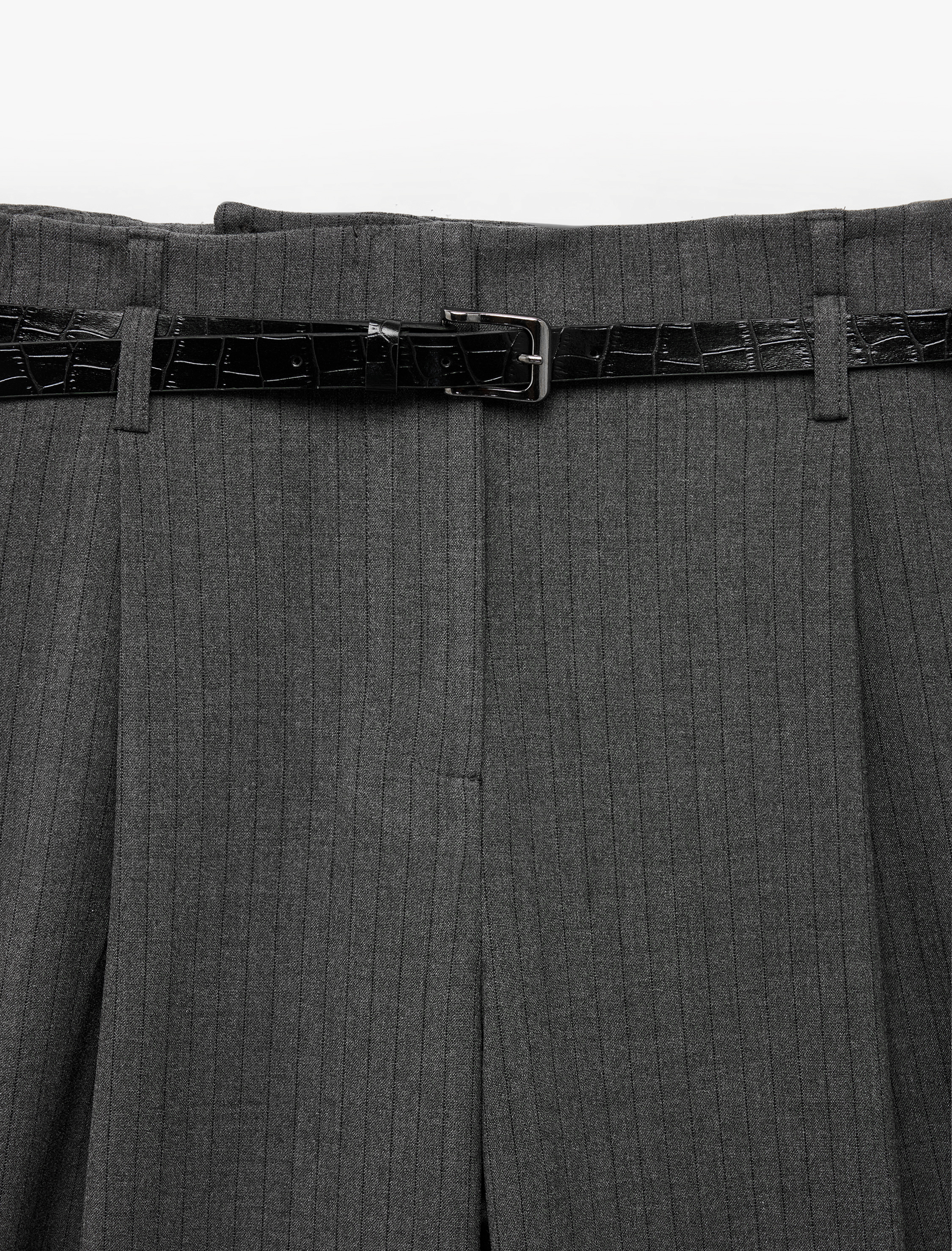 Pileli Düz Bol Paça Kemerli Çizgili Kumaş Pantolon - Görsel 5