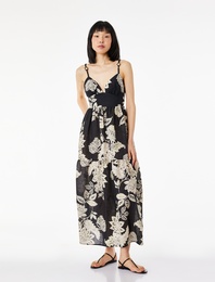 Keten Karışımlı İnce Askılı Nakışlı Çiçekli Uzun Elbise