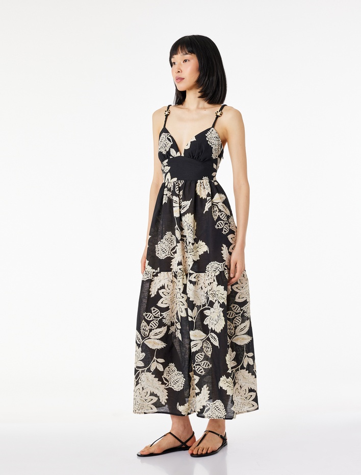  Keten Karışımlı İnce Askılı Nakışlı Çiçekli Uzun Elbise