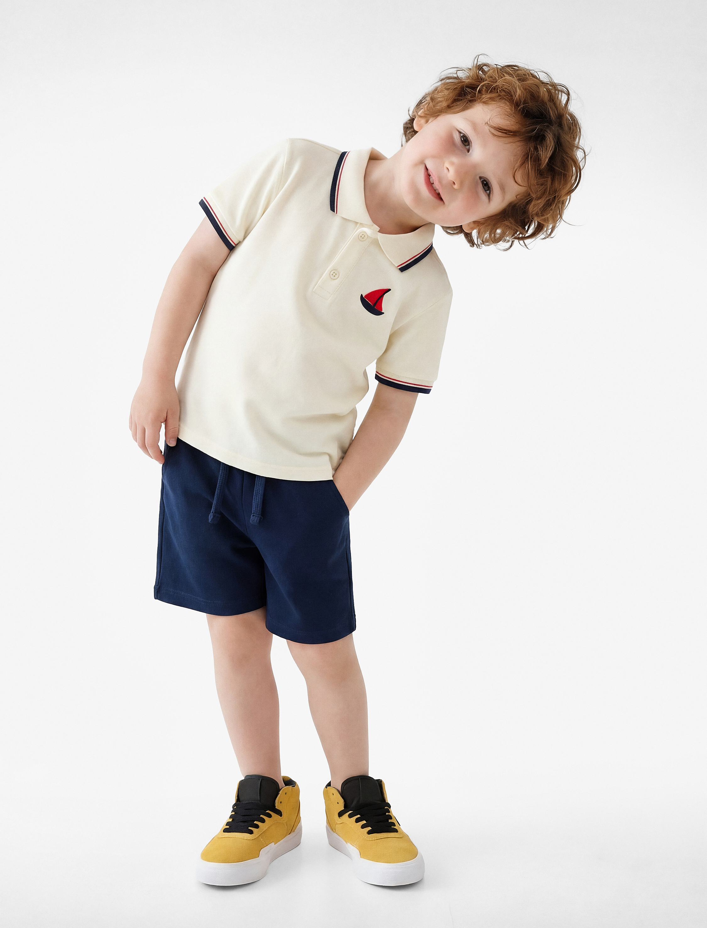  Erkek Bebek Pamuklu Kısa Kollu Polo Yaka Baskılı Tişört