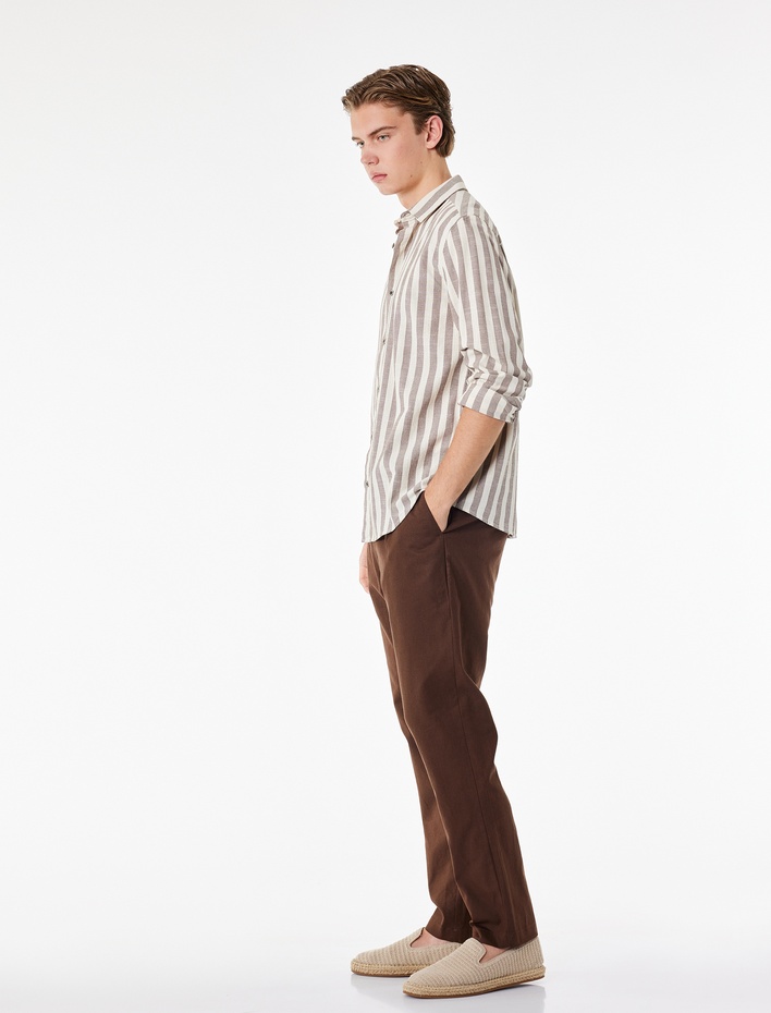  Regular Fit Beli Lastikli Düğmeli Düz Paça Keten Karışımlı Chino Pantolon