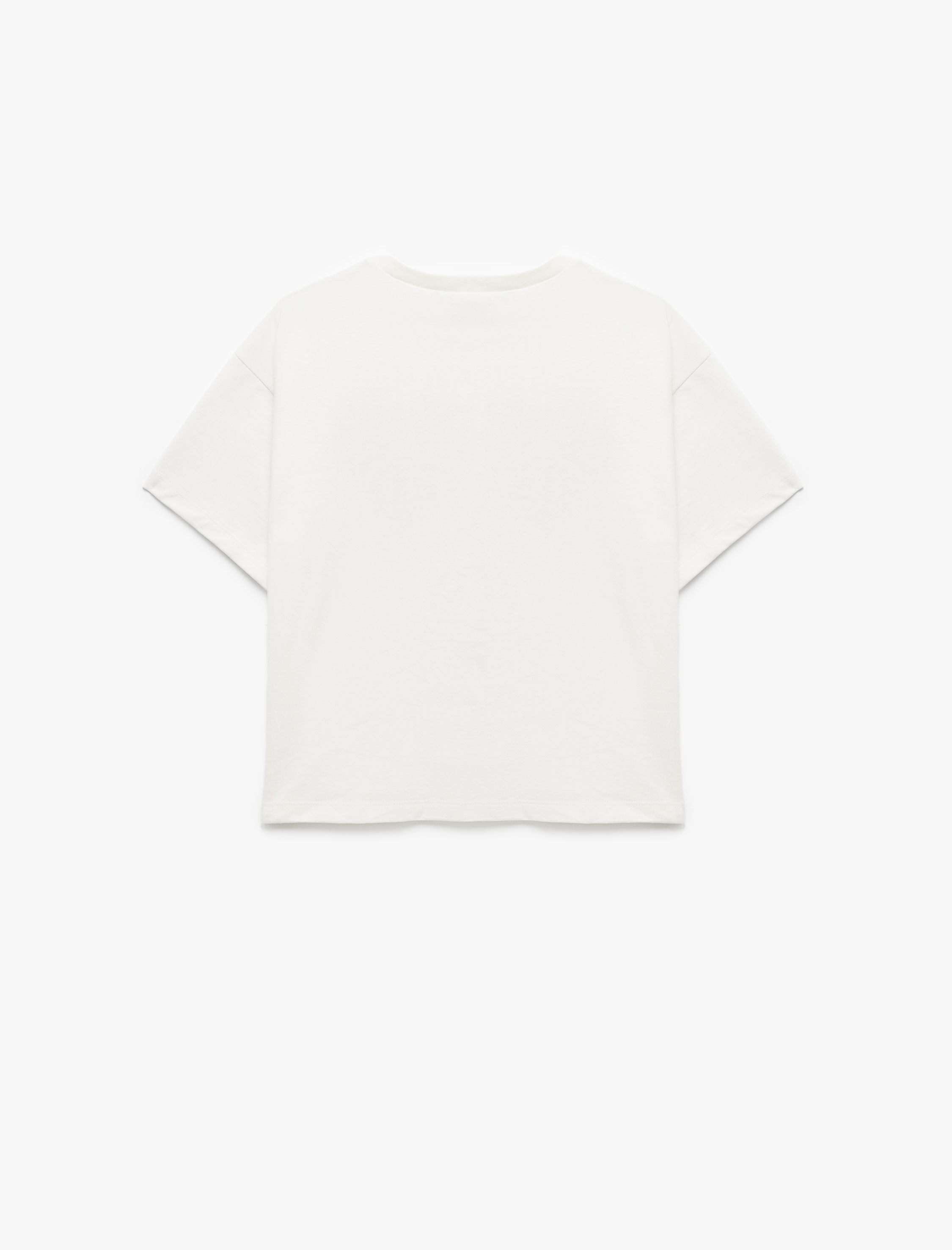  Kız Çocuk Kısa Kollu Bisiklet Yaka Kalpli Pullu Payetli Atatürklü Tişört