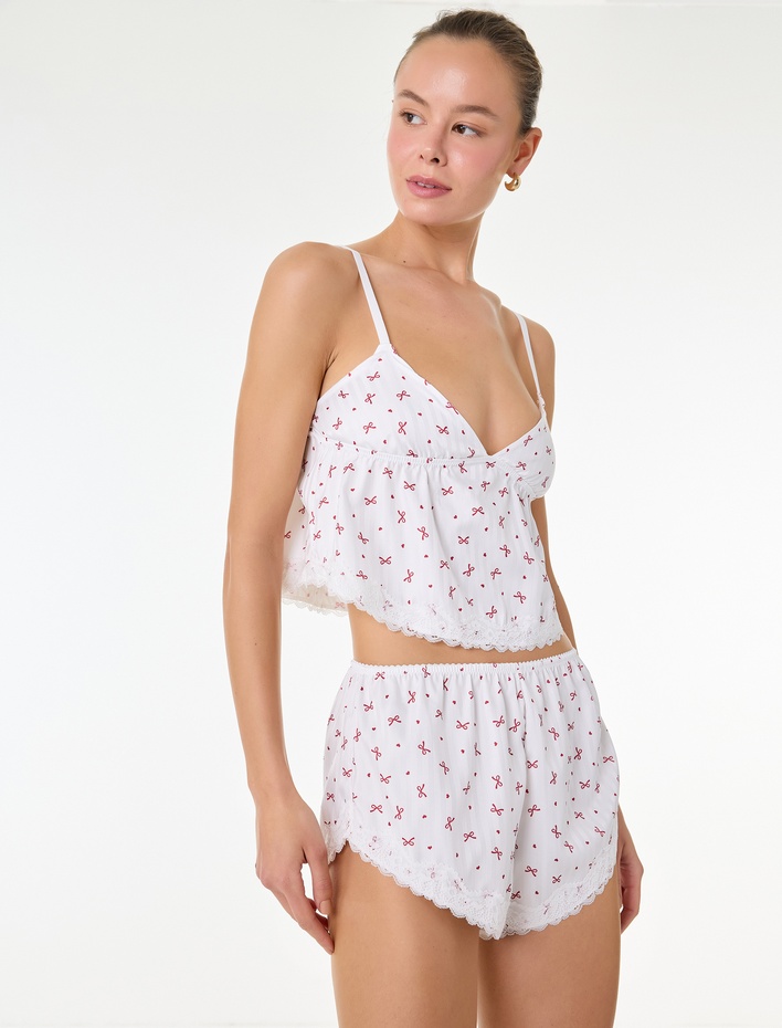  Rahat Kesim Fiyonk Baskılı Dantel Detaylı Mini Pijama Altı