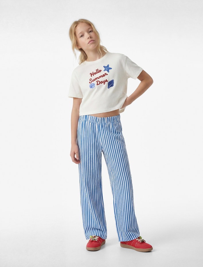 Kız Çocuk Pullu Payetli Bisiklet Yaka Kısa Kollu Pamuklu Tişört