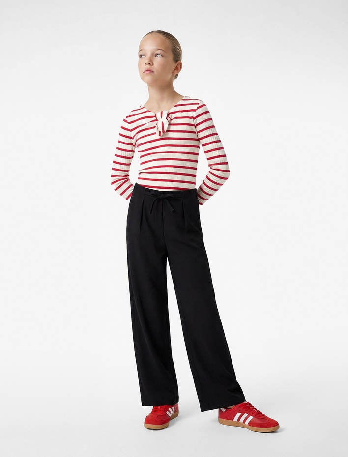 Kız Çocuk Uzun Kollu Pamuklu Kurdele Detaylı V Yaka Çizgili Tişört