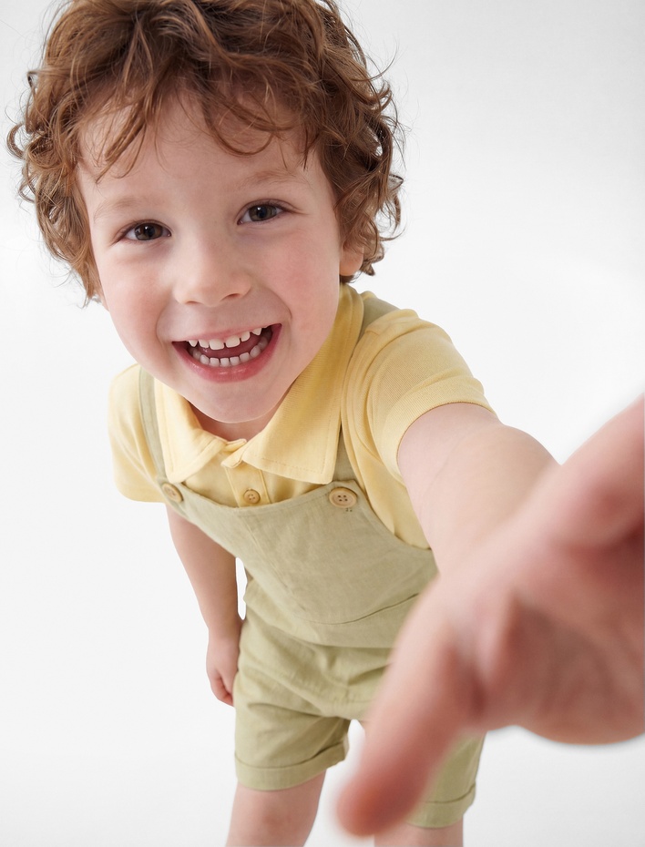 Erkek Bebek Askılı Kanguru Cepli Düğmeli Keten Viskon Karışımlı Kare Yaka Tulum
