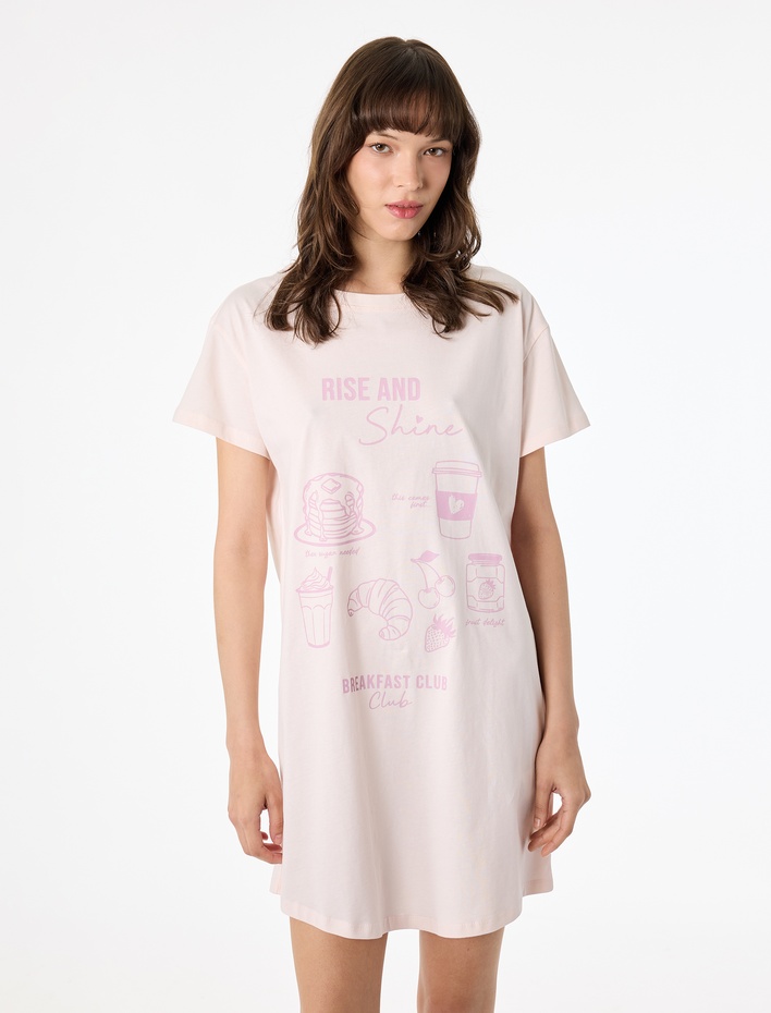  Rahat Kalıp Kısa Kollu Bisiklet Yaka Pamuklu Gecelik