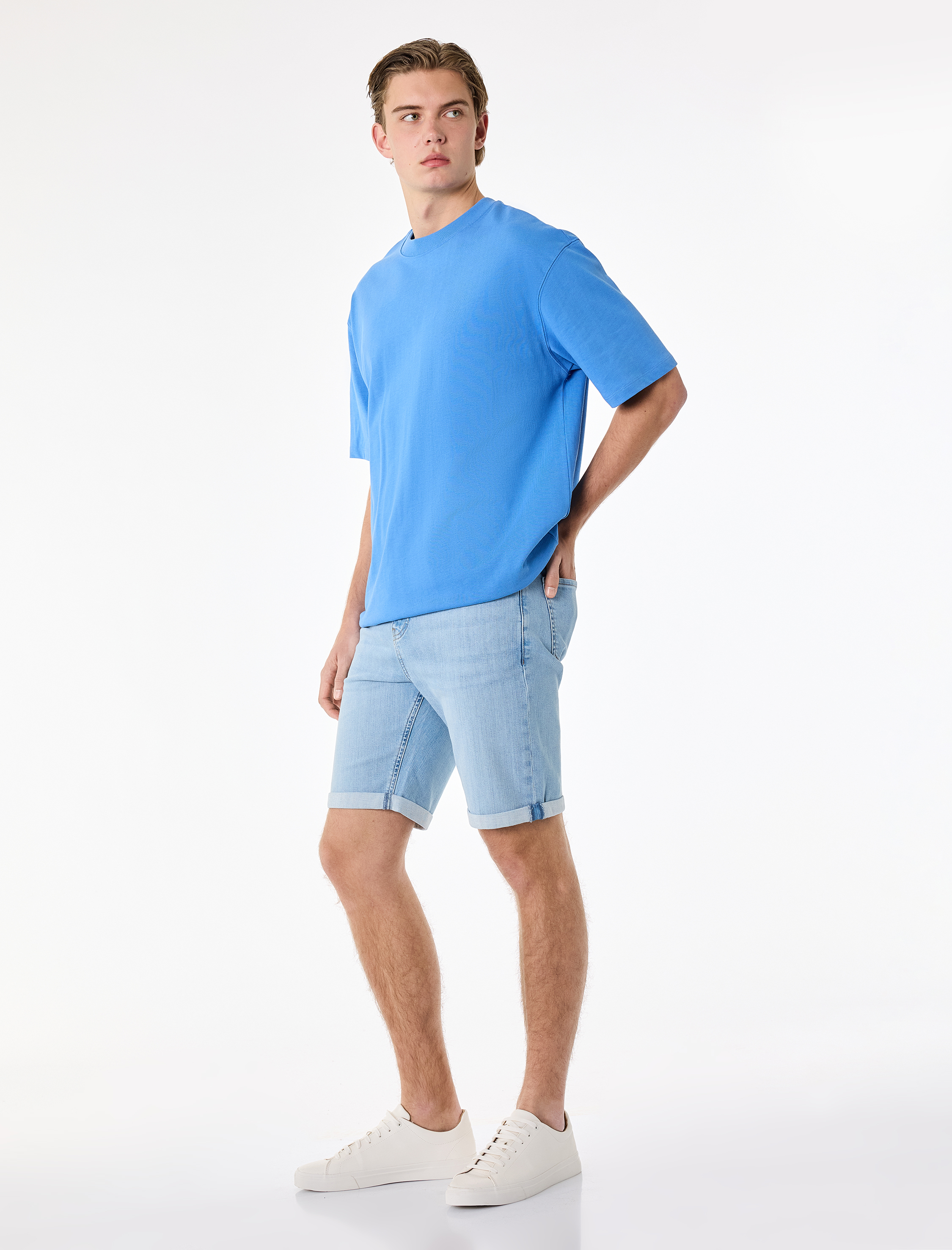   Normal Bel Pamuklu Bermuda Slim Fit Jean Şort