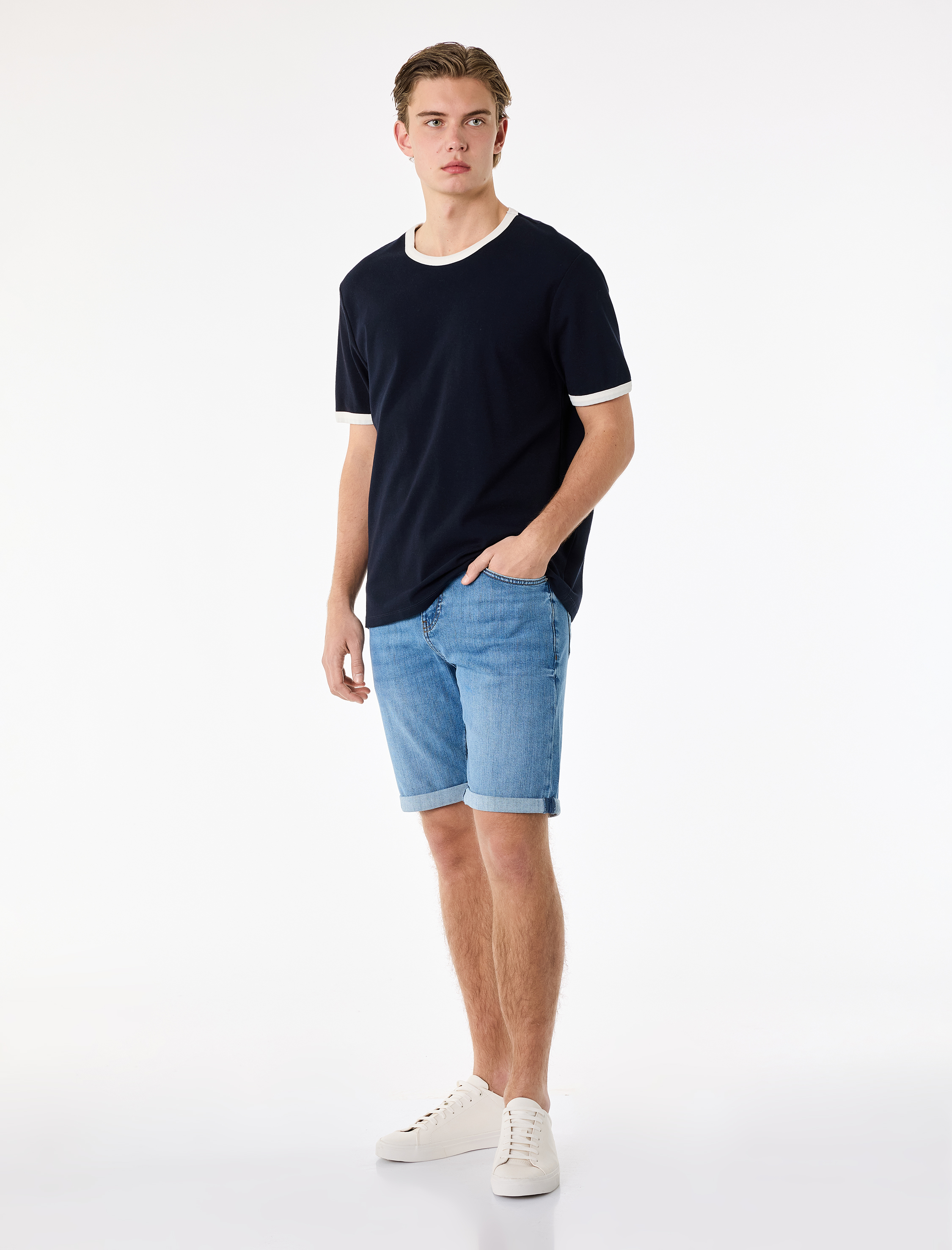   Normal Bel Pamuklu Bermuda Slim Fit Jean Şort