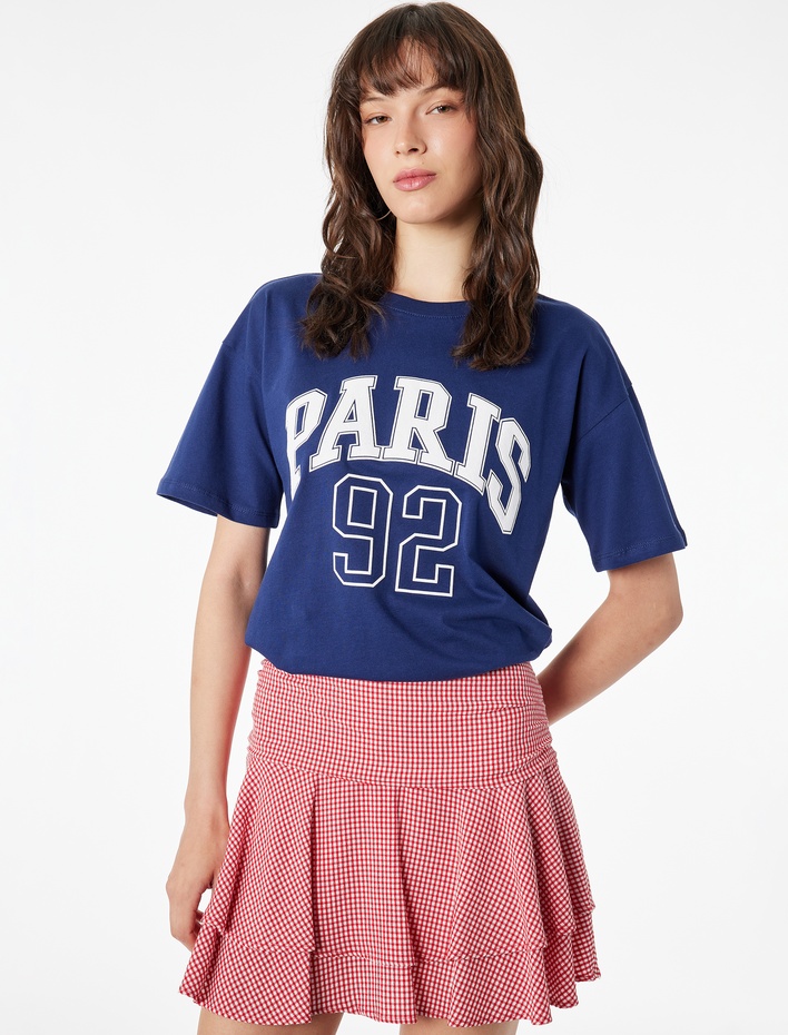  Rahat Kalıp Kısa Kollu Bisiklet Yaka Pamuklu Baskılı Tişört