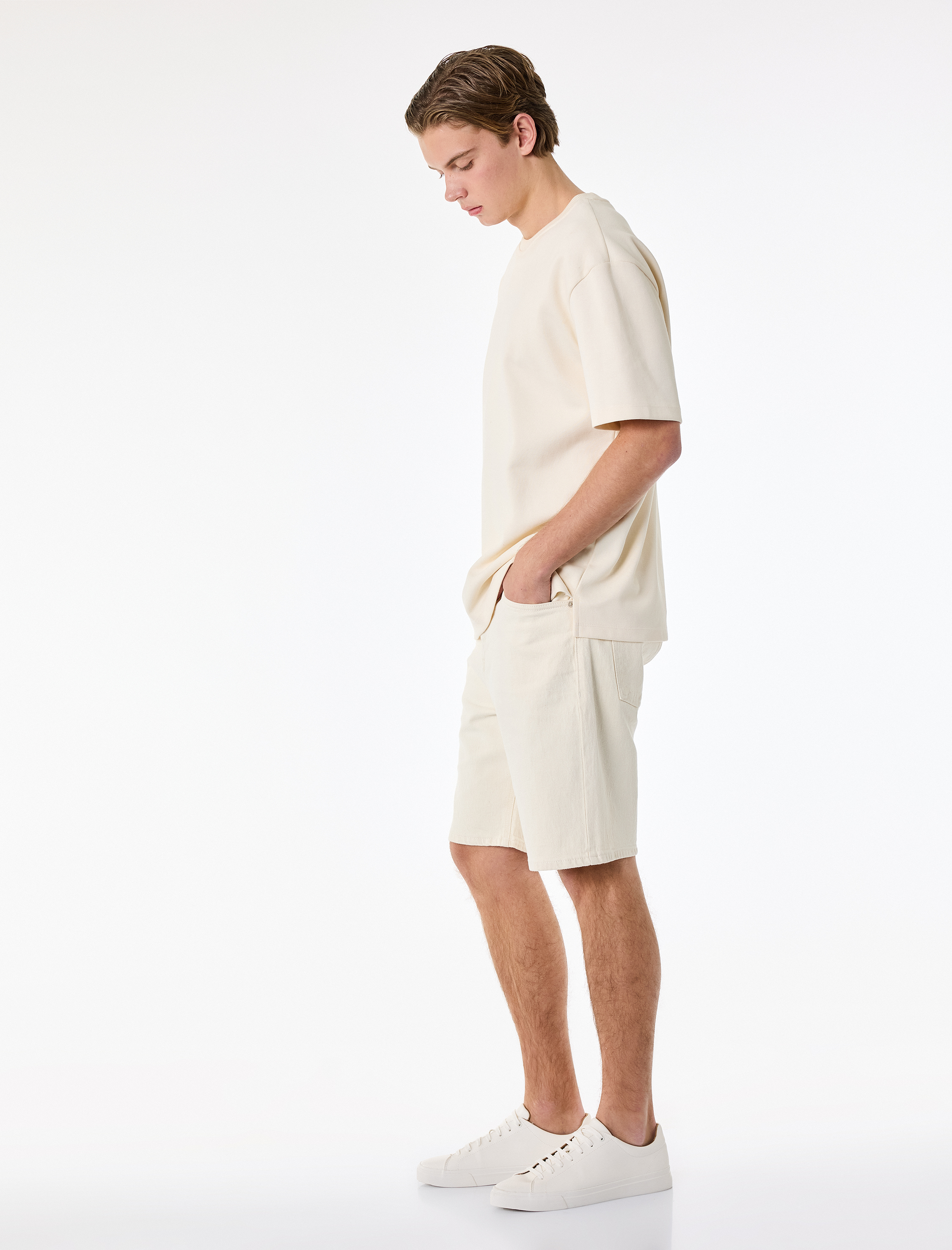   Normal Bel Pamuklu Bermuda Straight Fit Jean Şort