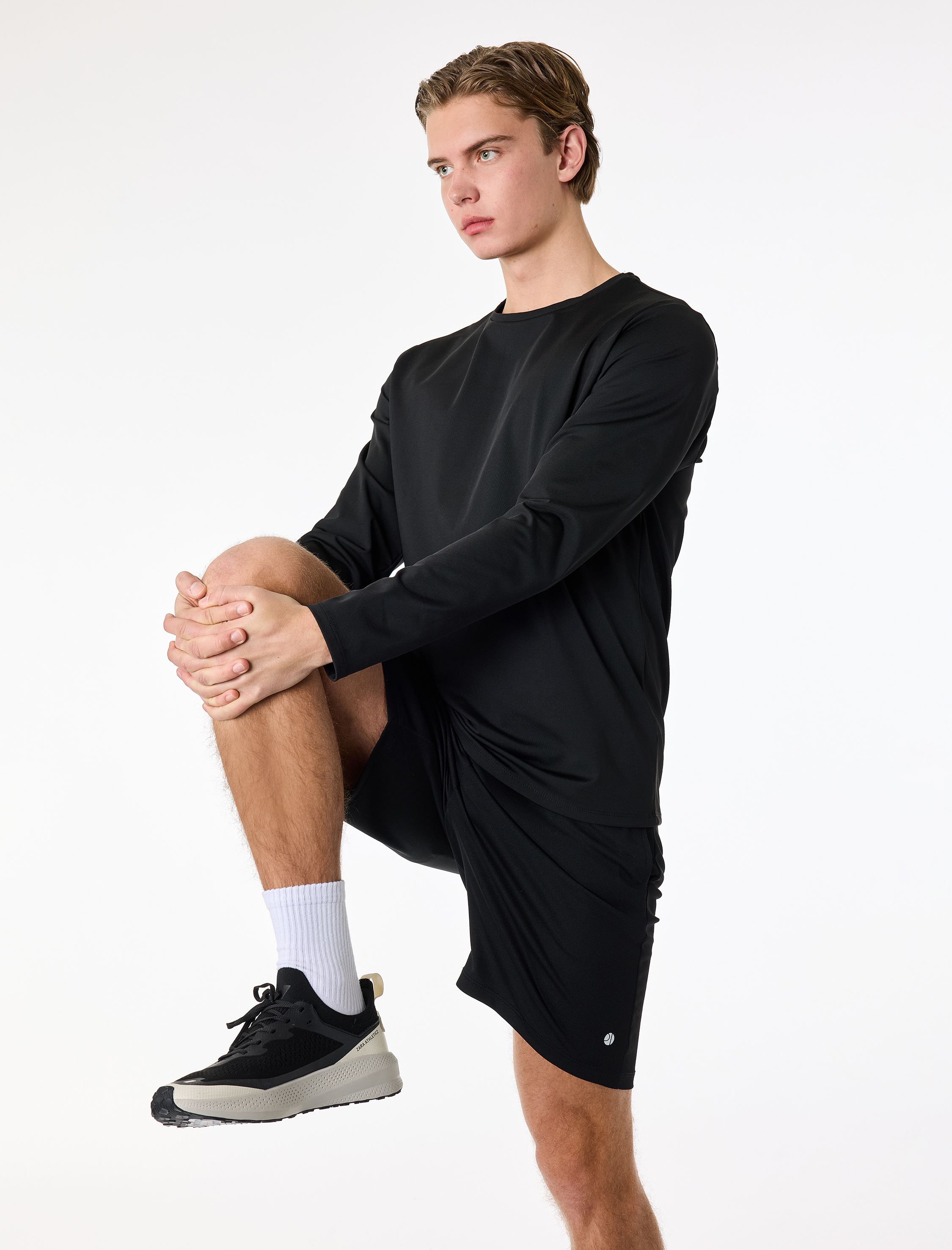   Regular Fit Bisiklet Yaka Uzun Kollu Basic Spor Tişört