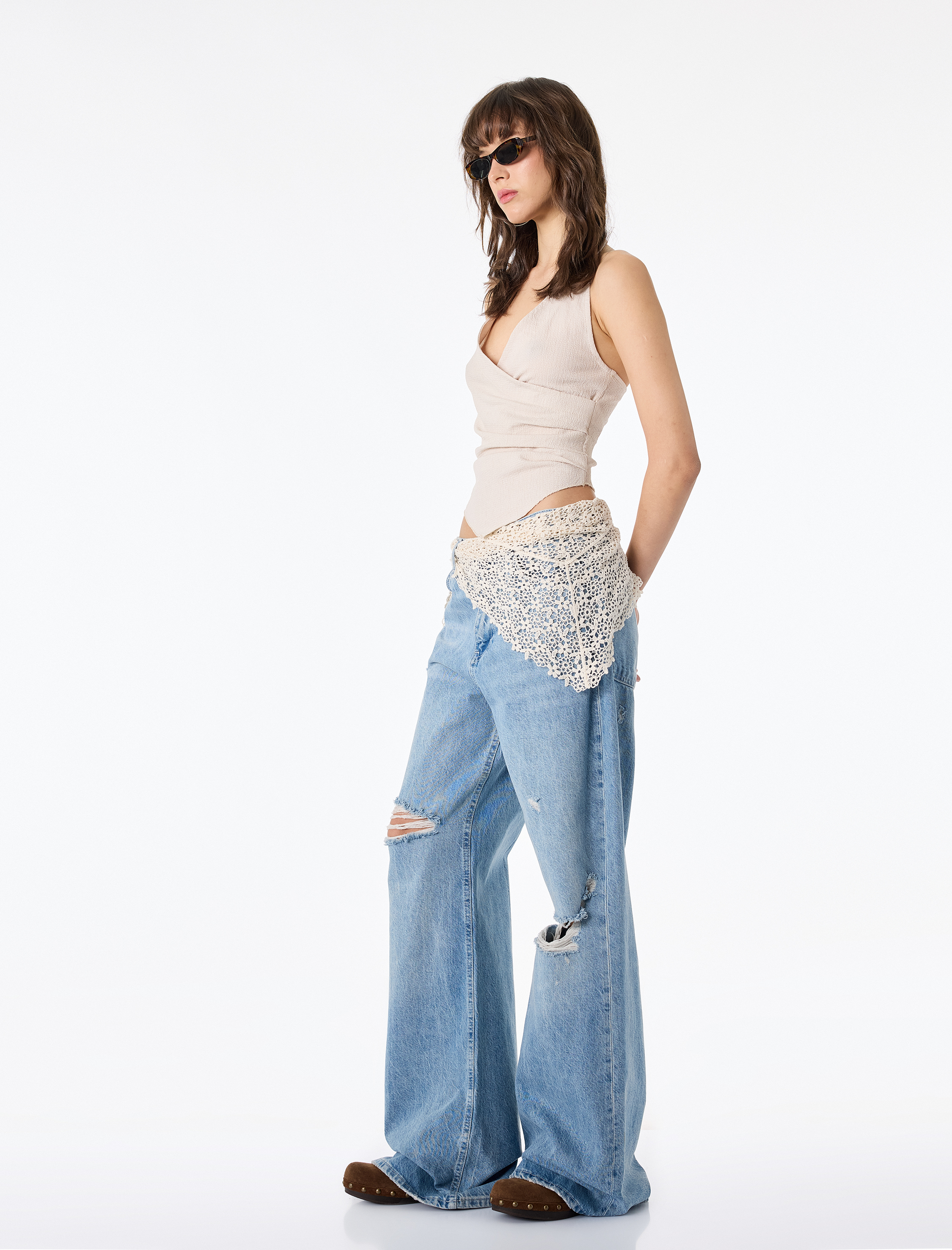   Yıpratılmış Dar Kesim Dantel Kemer Detaylı İspanyol Paça Denim Pantolon - Flare Jeans