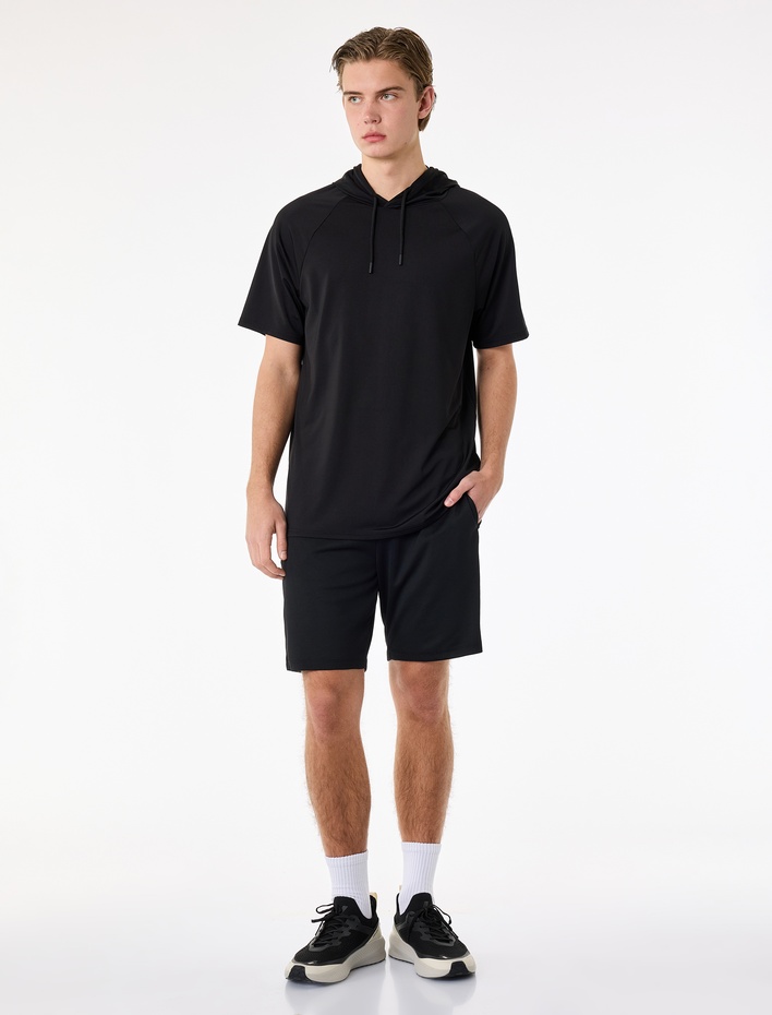  Rahat Kalıp Kısa Kollu Kapüşonlu Spor Tişört