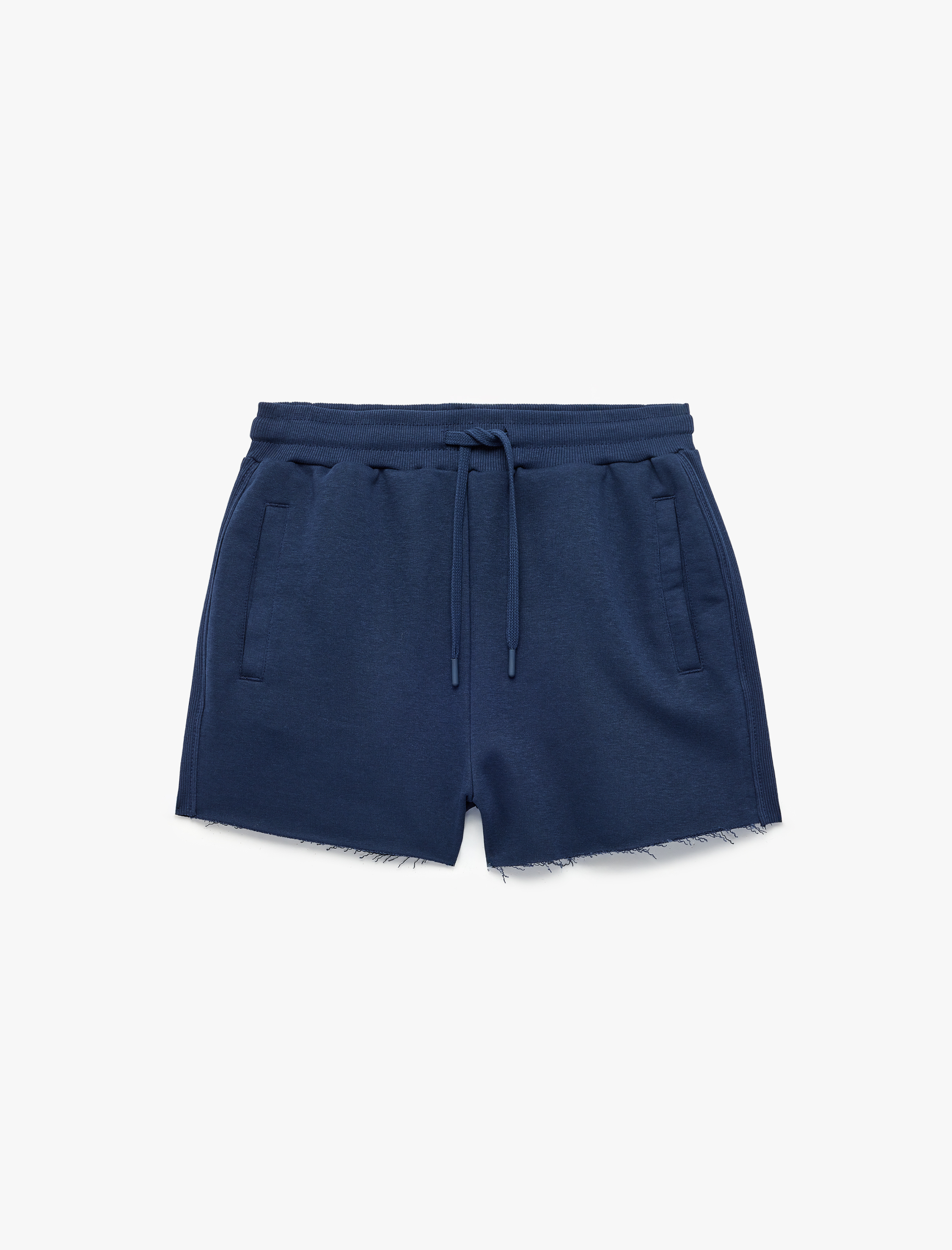   Normal Bel Bağcıklı Cep Detaylı Mini Şort