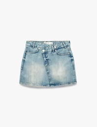 Pamuklu Cepli Düğmeli Asimetrik Mini Denim Etek