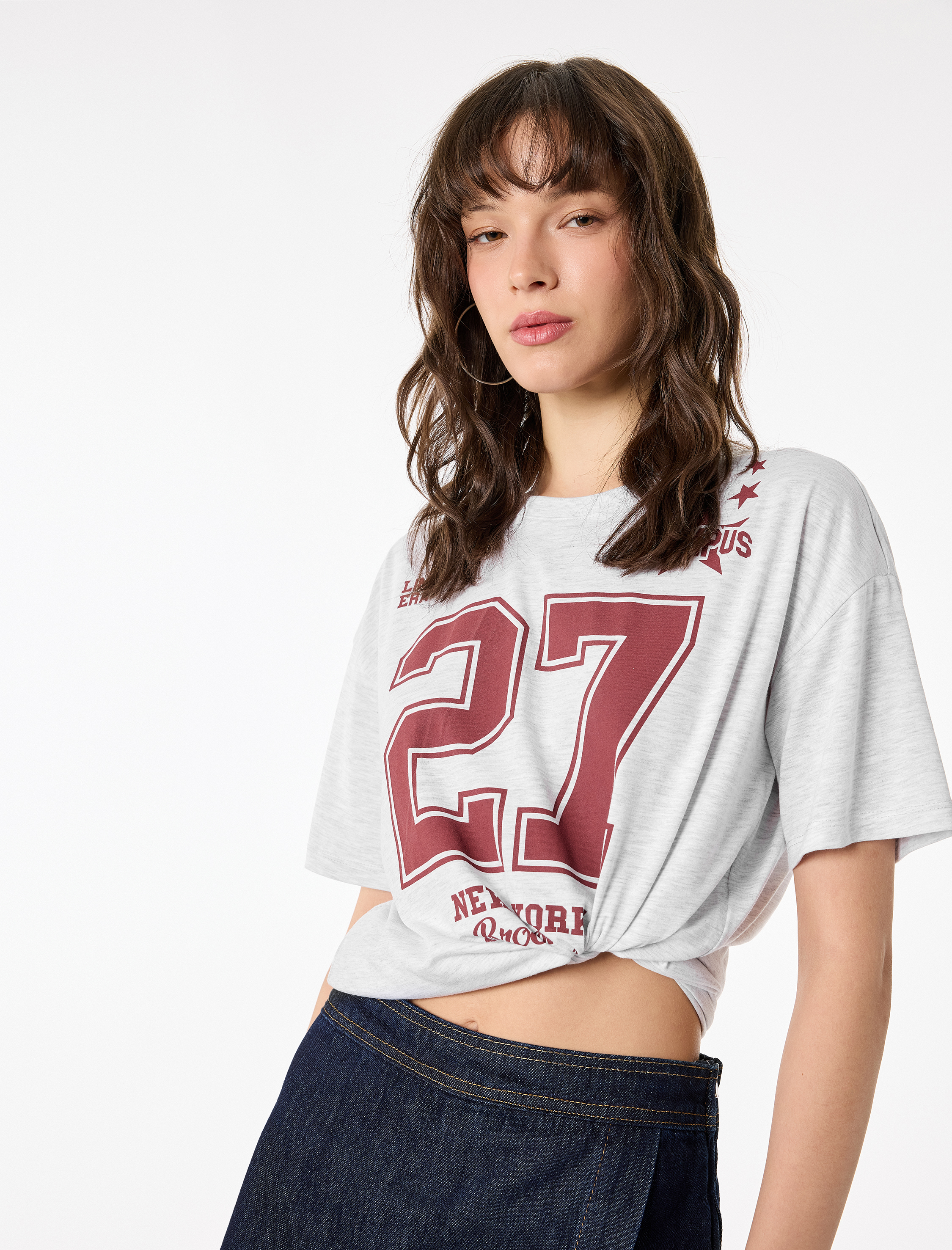 Rahat Kalıp Kısa Kollu Bisiklet Yaka Baskılı Tişört