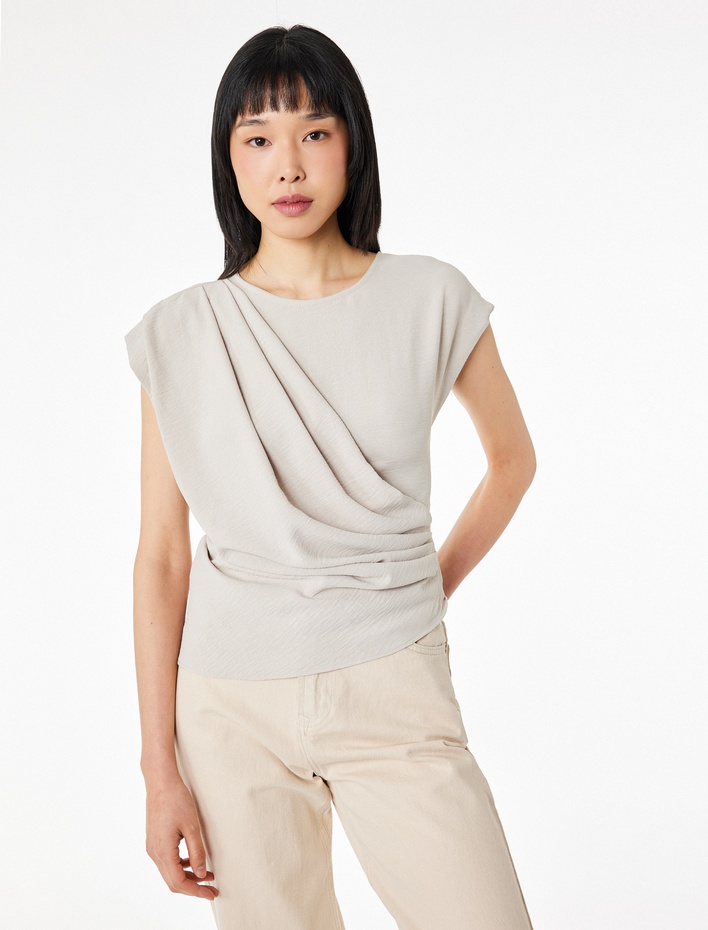 Asimetrik Kesim Kolsuz Bisiklet Yaka Drapeli Bluz