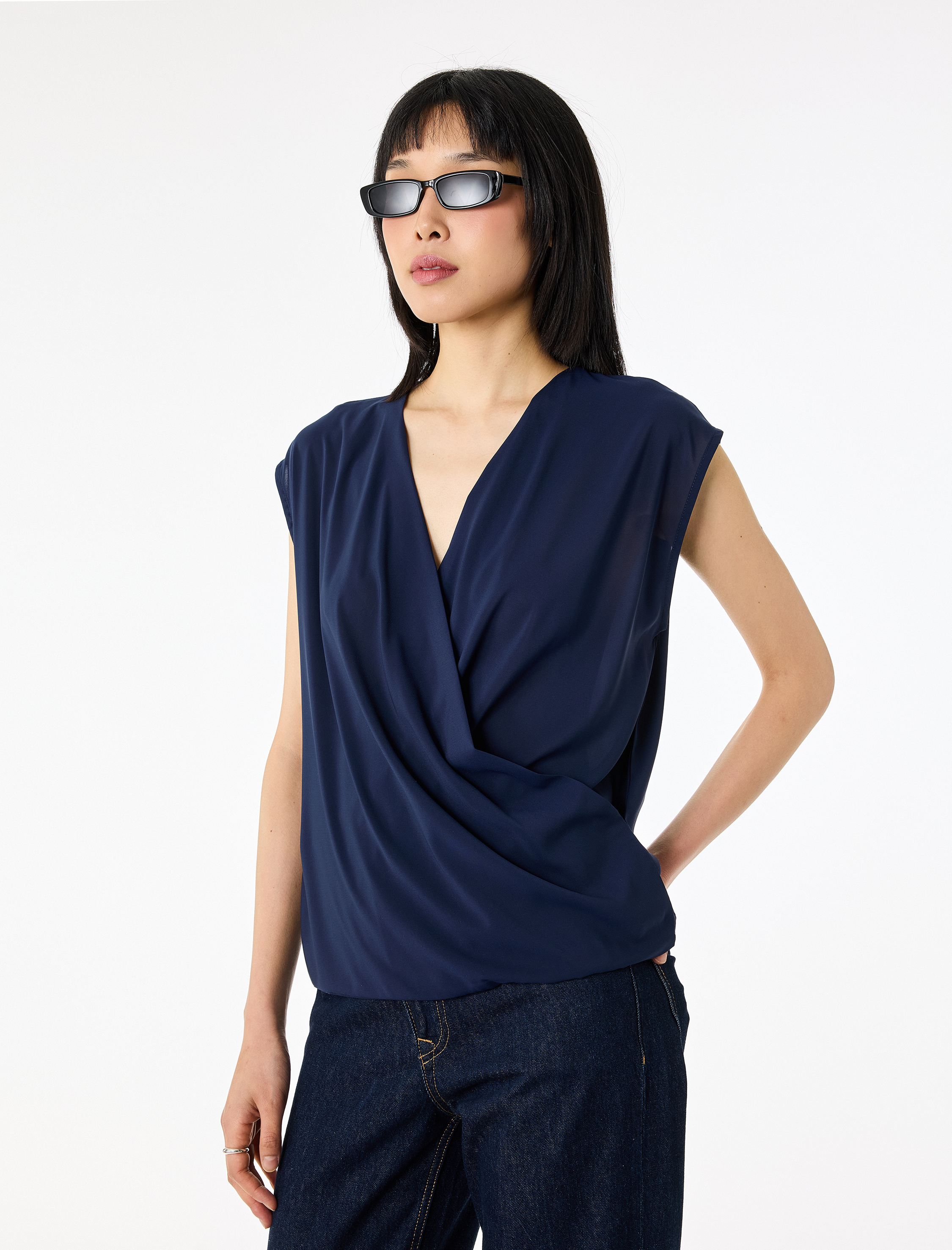   Kruvaze V Yaka Kolsuz Şifon Bluz