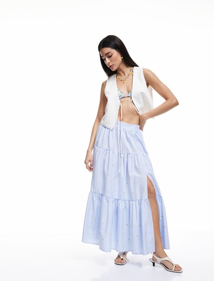  Koton X Sibil Çetinkaya - Yırtmaçlı Limon İşleme Detaylı Uzun Poplin Kloş Etek