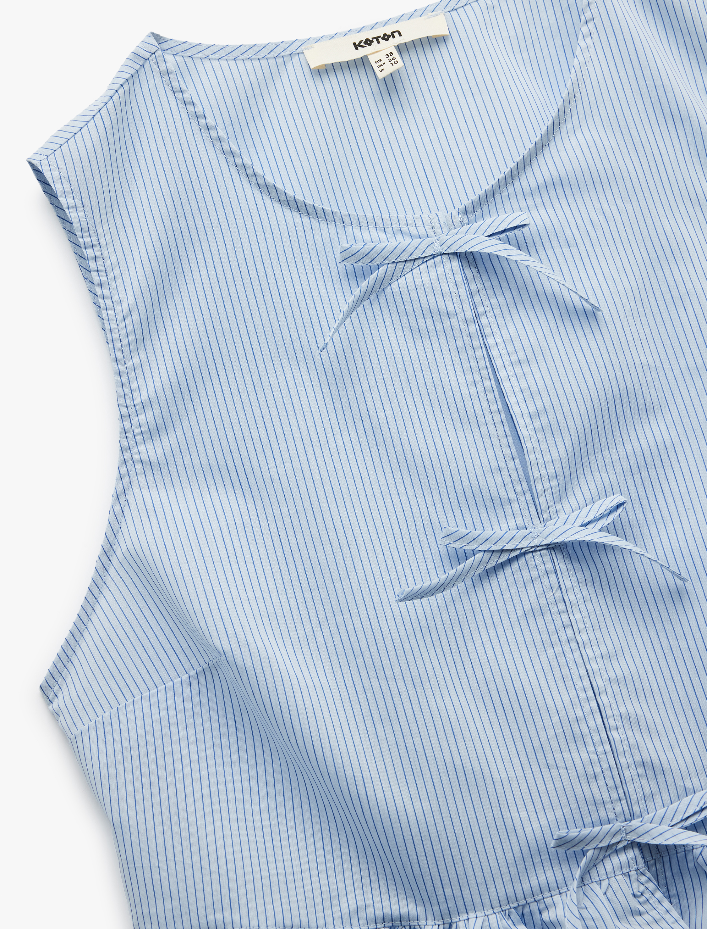   Pamuklu Kolsuz Önden Bağlama Detaylı Peplum Bluz