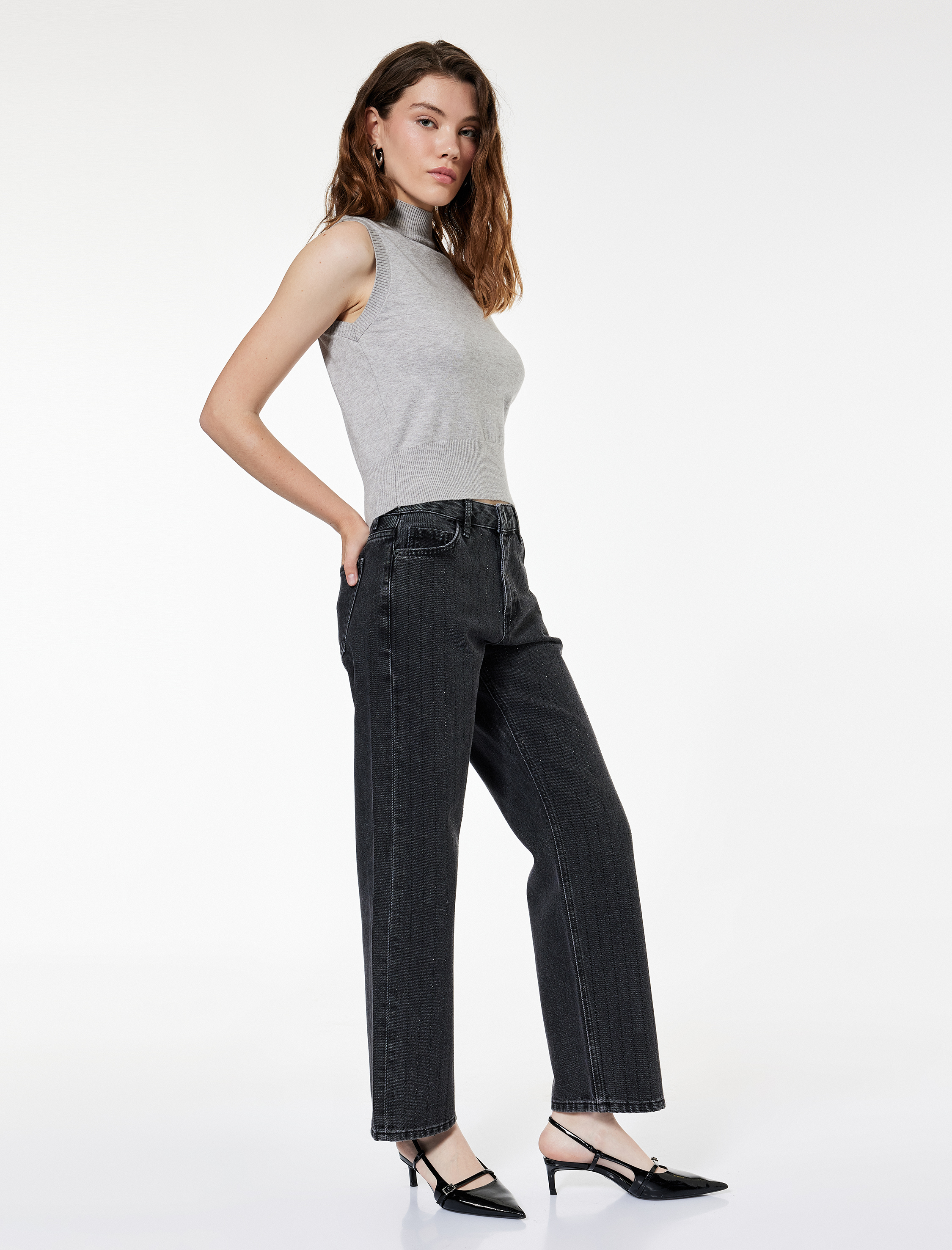   Normal Bel Düz Paça Pamuklu Taşlı Jean Pantolon - Straight Jeans