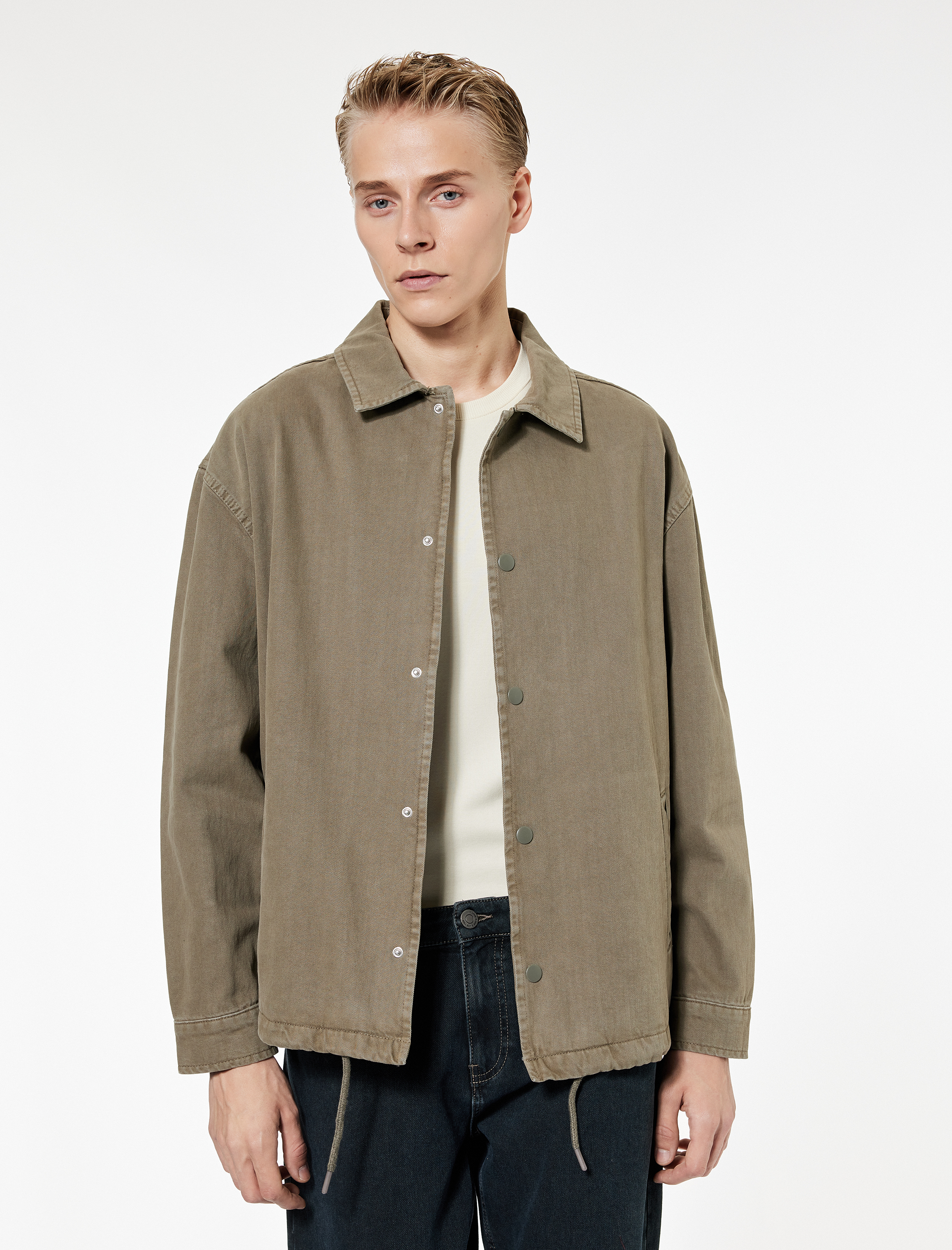   Pamuklu Cepli Bel Detaylı Gömlek Yaka Düğmeli Yıkamalı Oversize Jean Ceket