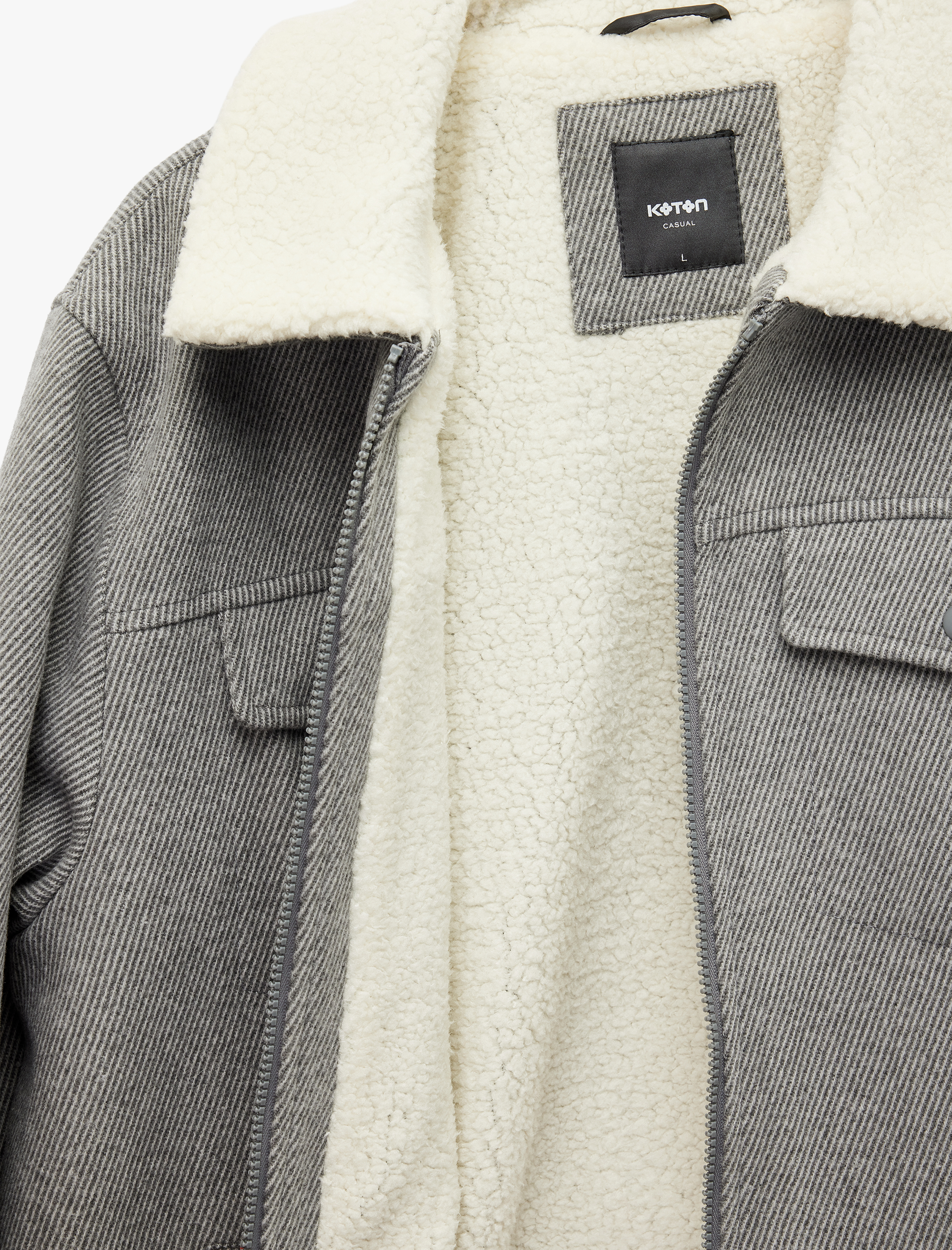   Uzun Kollu Cepli Fermuarlı İçi Peluş Astarlı Yakası Suni Kürklü Kışlık Kaşe Ceket