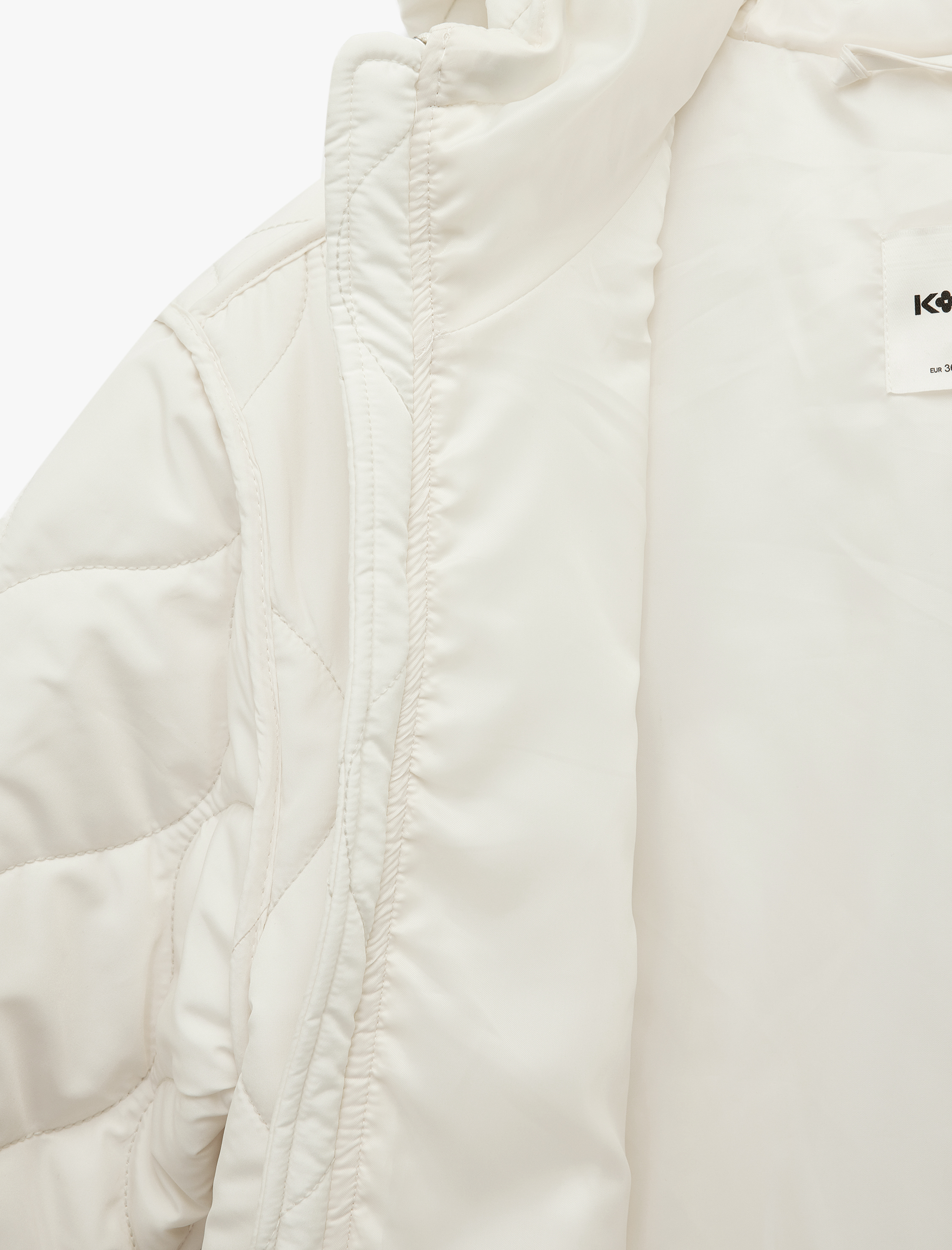   Uzun Kollu Cepli Fermuarlı Kapüşonlu Kapitone Mont