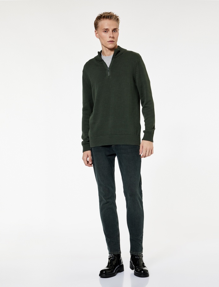  Pamuklu Uzun Kollu Yarım Fermuarlı Triko Kazak