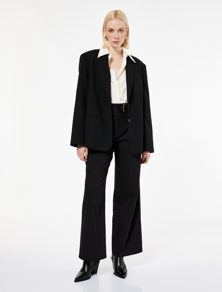  Rahat Kalıp Kemer Detaylı Cepli Normal Bel Geniş Paça Kumaş Pantolon