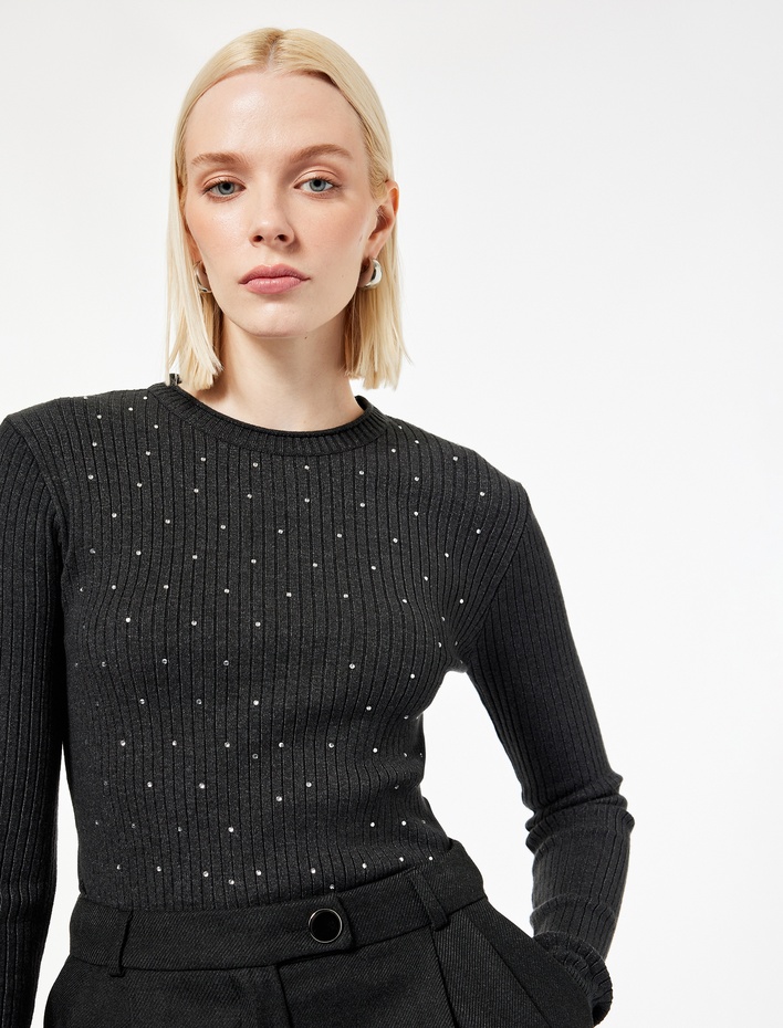  Uzun Kollu Bisiklet Yaka Taşlı Triko Kazak