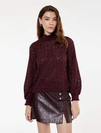 Uzun Balon Kollu Fırfırlı Dik Yaka Dantelli Bluz