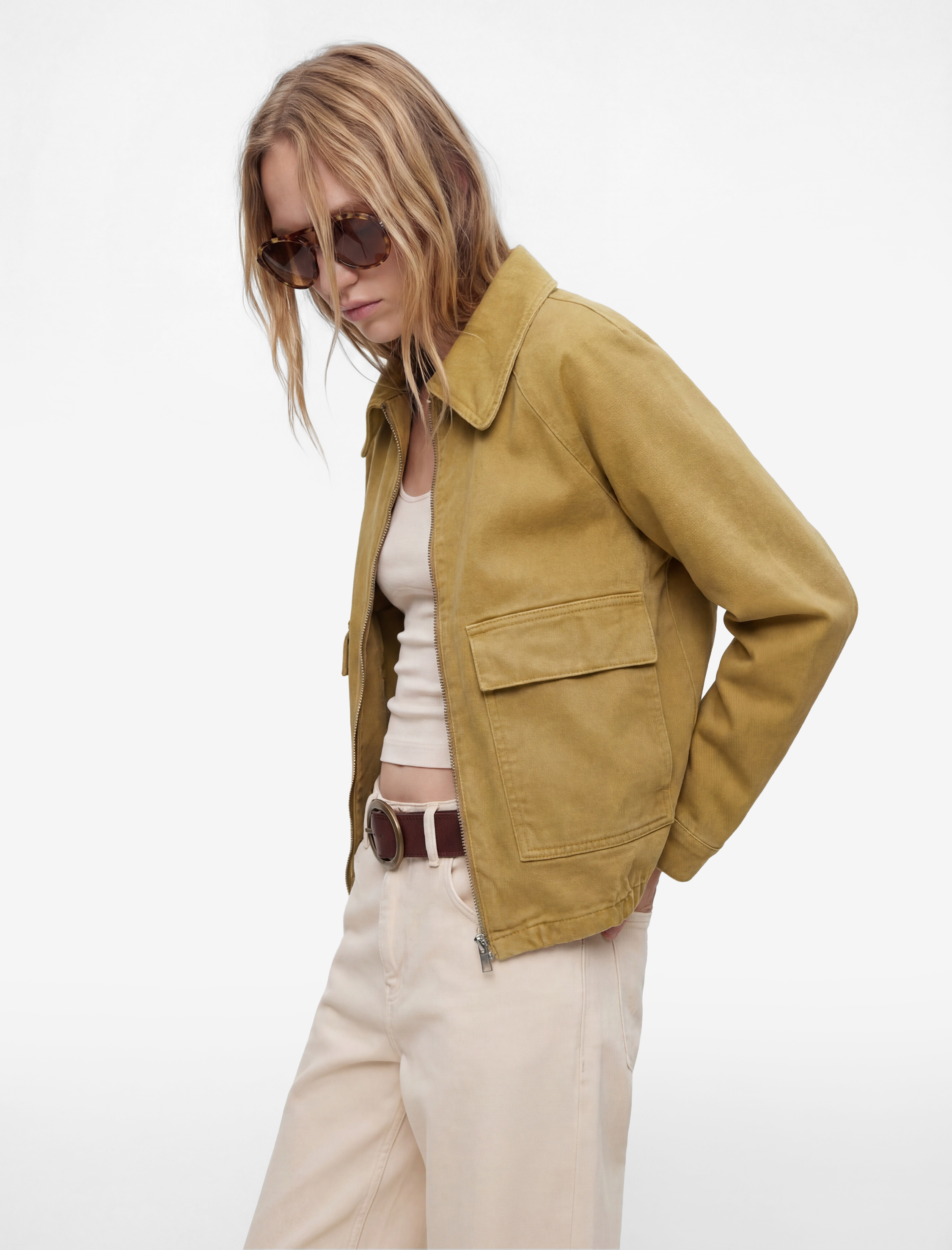 Klasik Yaka Fermuarlı Cep Detaylı Pamuklu Denim Ceket