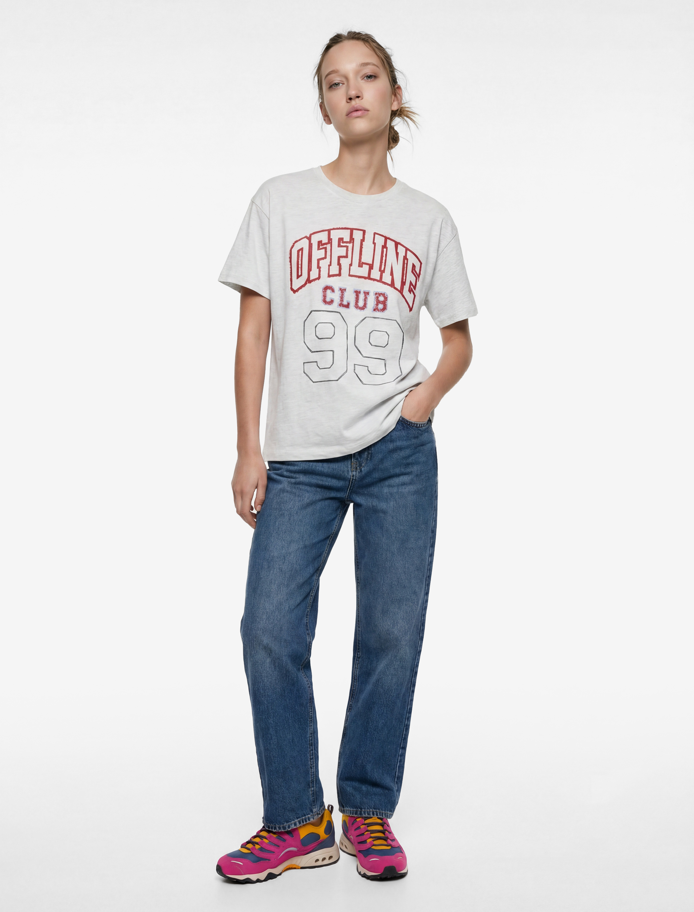 Rahat Kalıp Pamuklu Kısa Kollu Bisiklet Yaka Baskılı Tişört