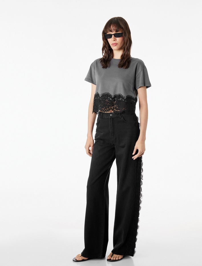  Dantel Detaylı Kısa Kollu Bisiklet Yaka Pamuklu Crop Tişört