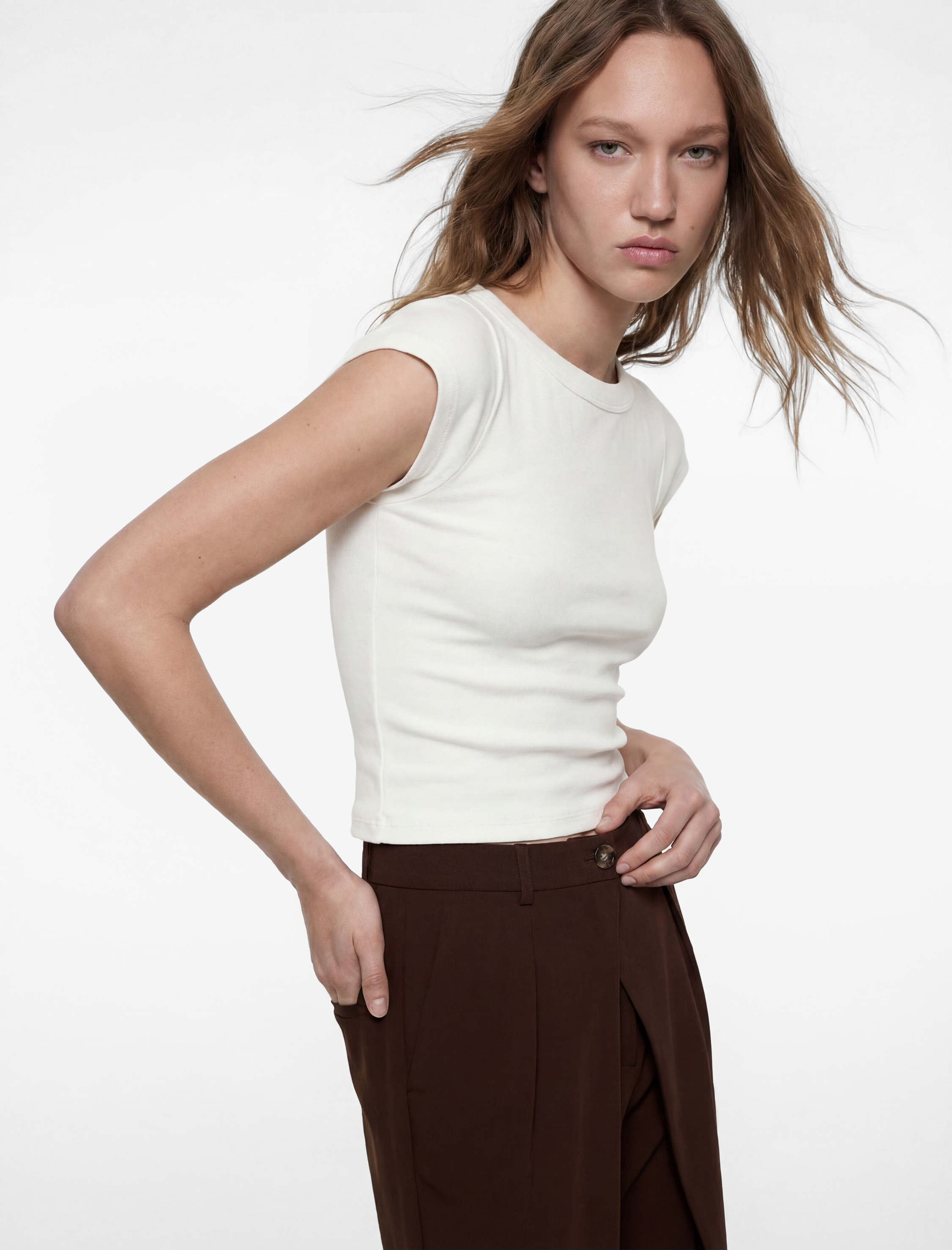   Slim Fit Kısa Kollu Kayık Yaka Kaşkorse Pamuklu Tişört