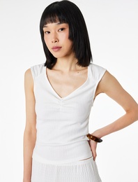 Slim Fit Kolsuz Büzgülü V Yaka Tişört