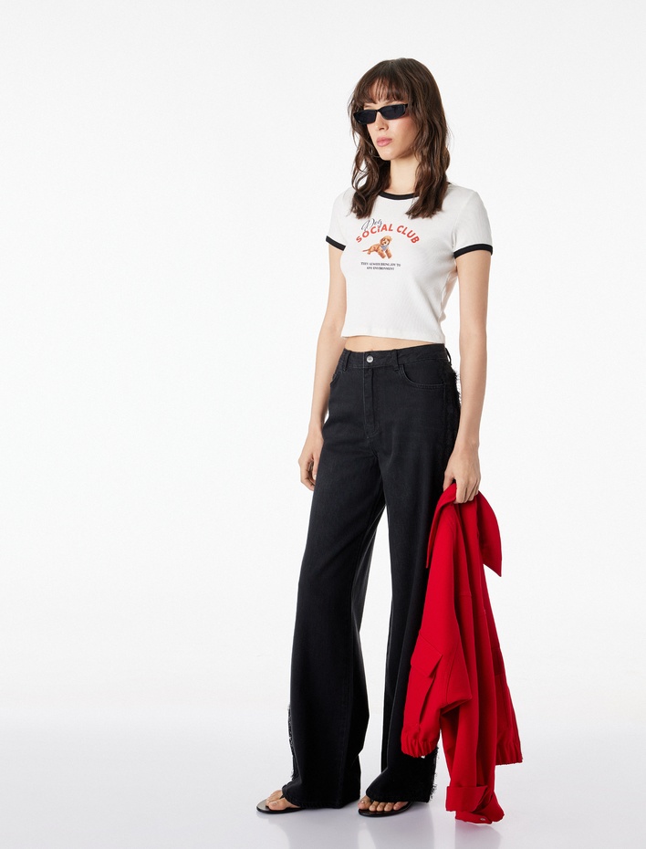  Pamuklu Kısa Kollu Biyeli Bisiklet Yaka Köpek Baskılı Tişört