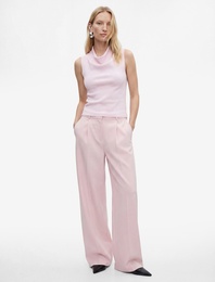 Dik Dökümlü Yaka Viskon Triko Kolsuz Bluz