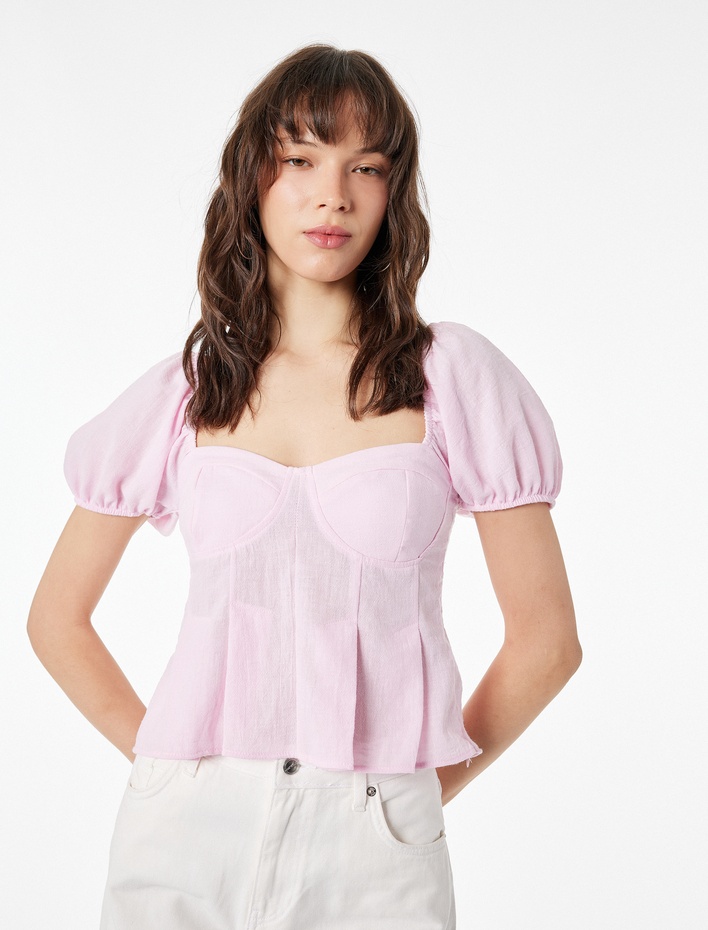  Slim Fit Kısa Balon Kollu Kalp Yaka Crop Bluz