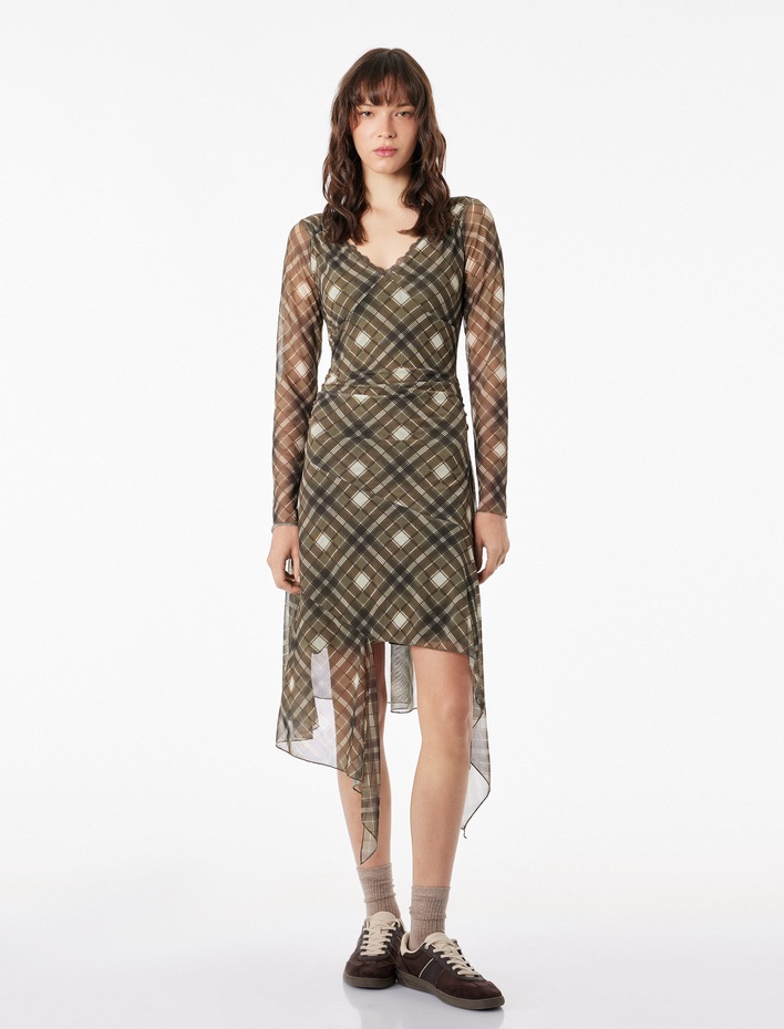  Asimetrik Kesim Uzun Kollu V Yaka Slim Fit Kareli Tül Elbise